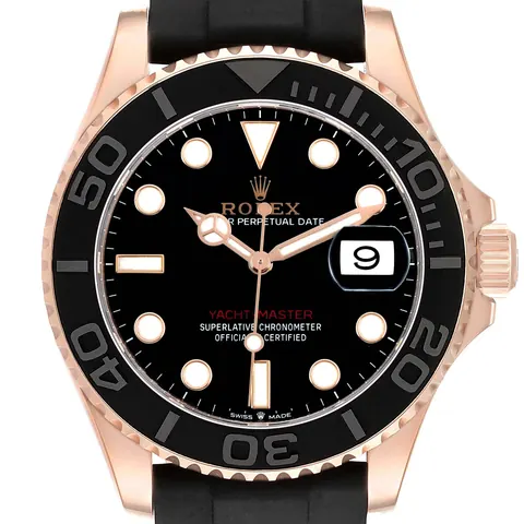 Black dial and Everose bezel of a Rolex Yacht-Master 126655